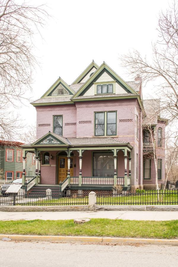 Pope House - Hist. Mansion - The * Helena
